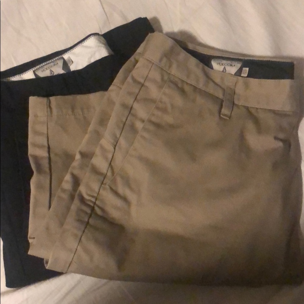 Volcom shorts